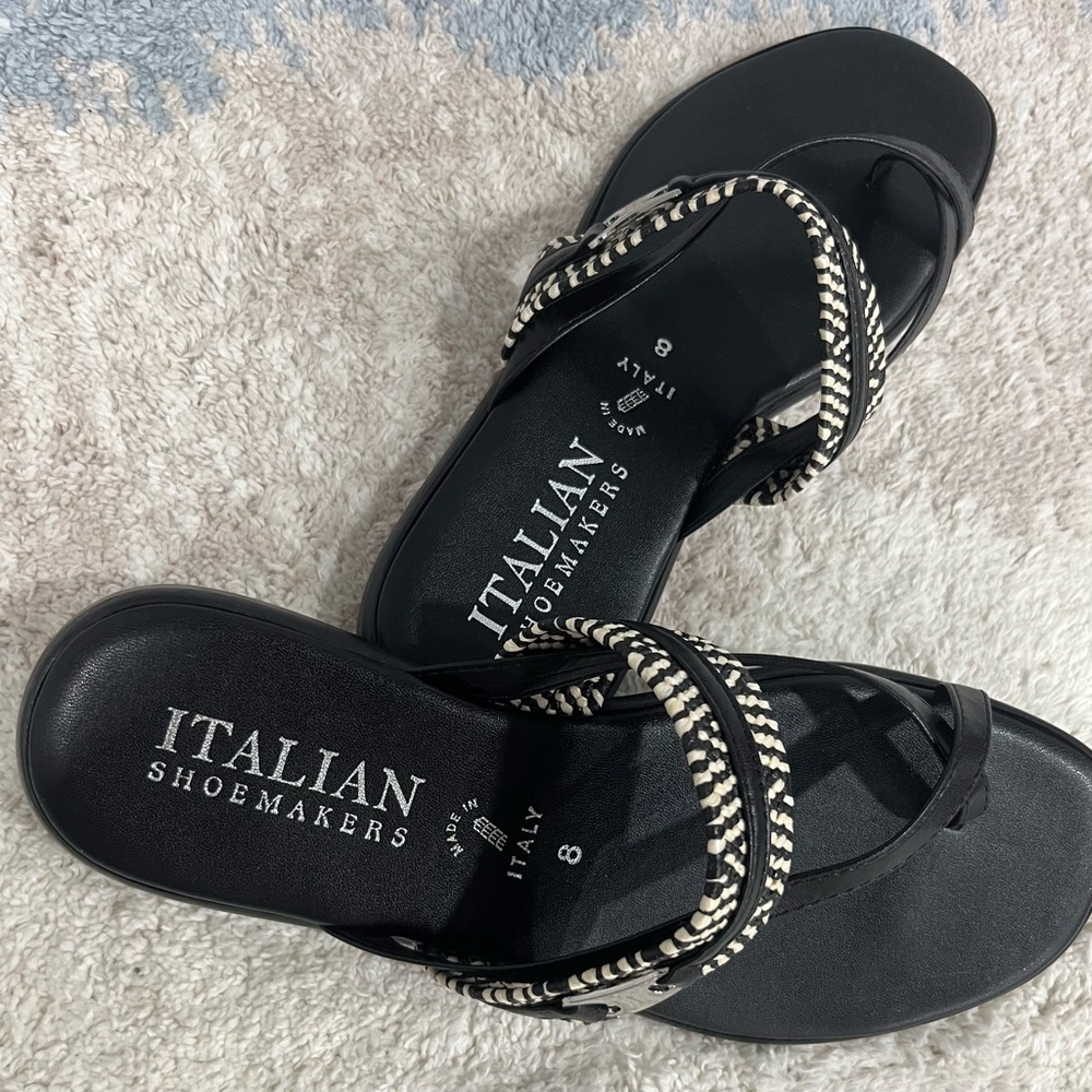 Italian Shoemakers Black /Aztec Sandals